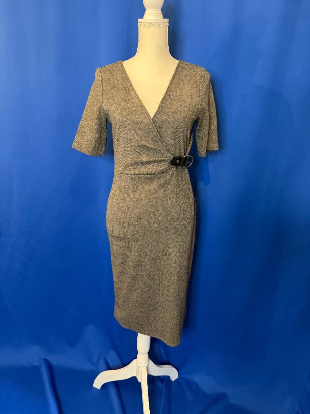Ralph Lauren Grey Chevron Buckle Dress SIZE: Small
